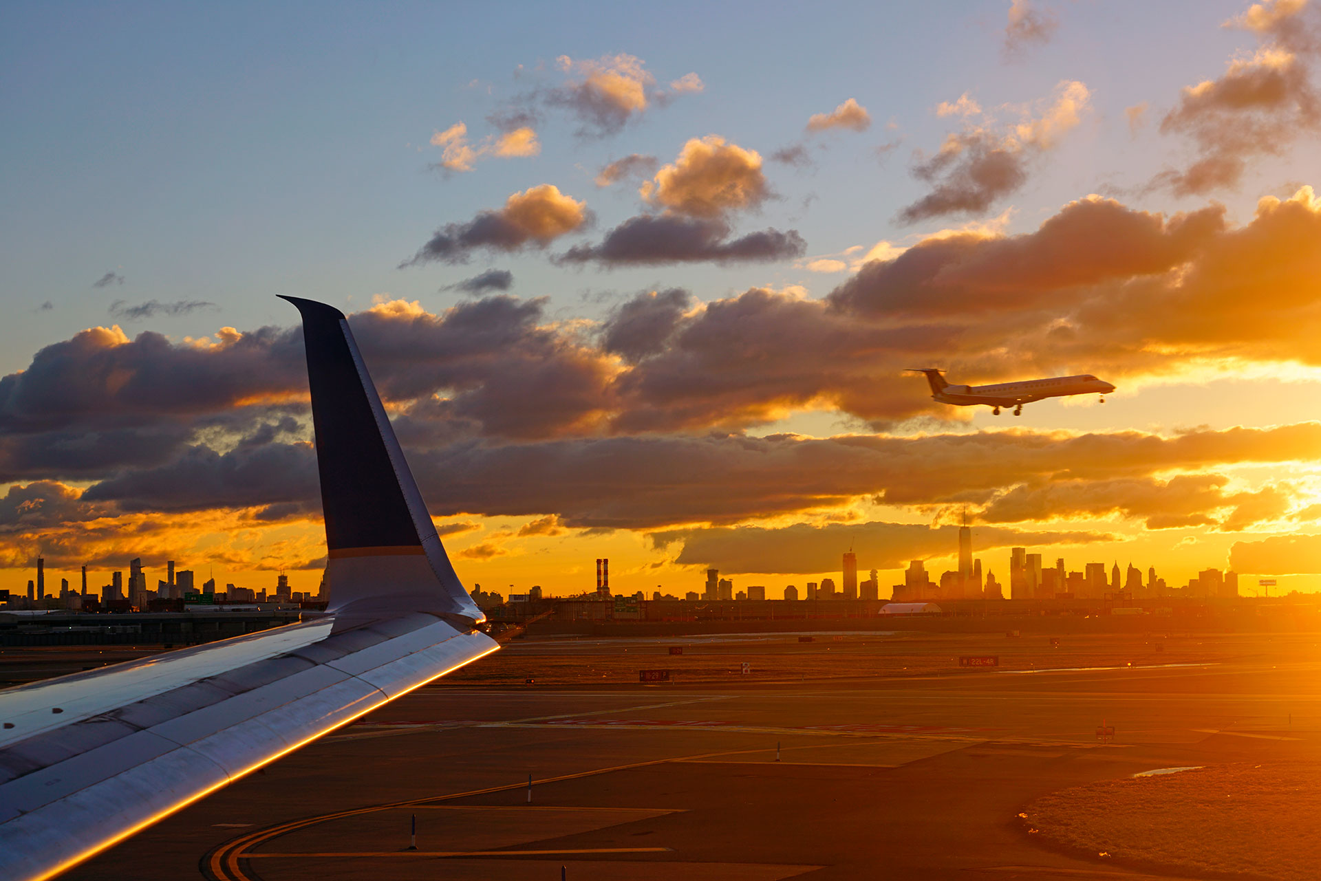 Newark Airport Parking (EWR) Long Term Cheap Rates from 6.95